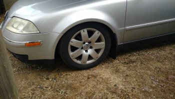 Broken front coil spring? | Volkswagen Passat Forum