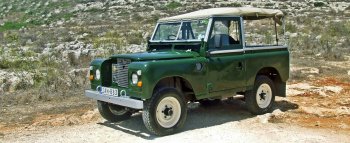 Land Rover Free Stock Photo - Public Domain Pictures