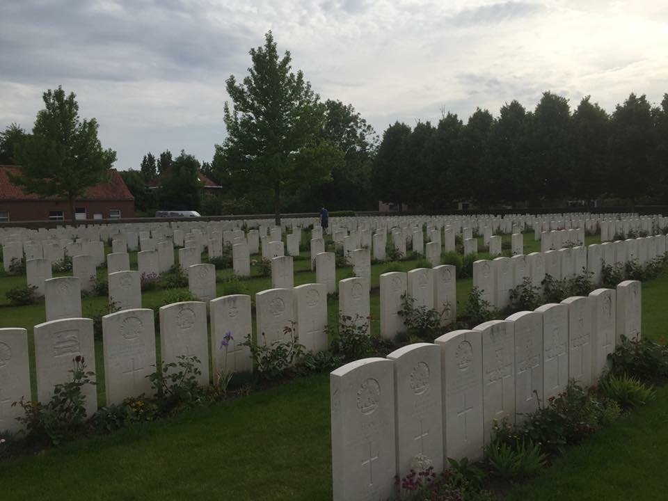 day 2 war graves.JPG